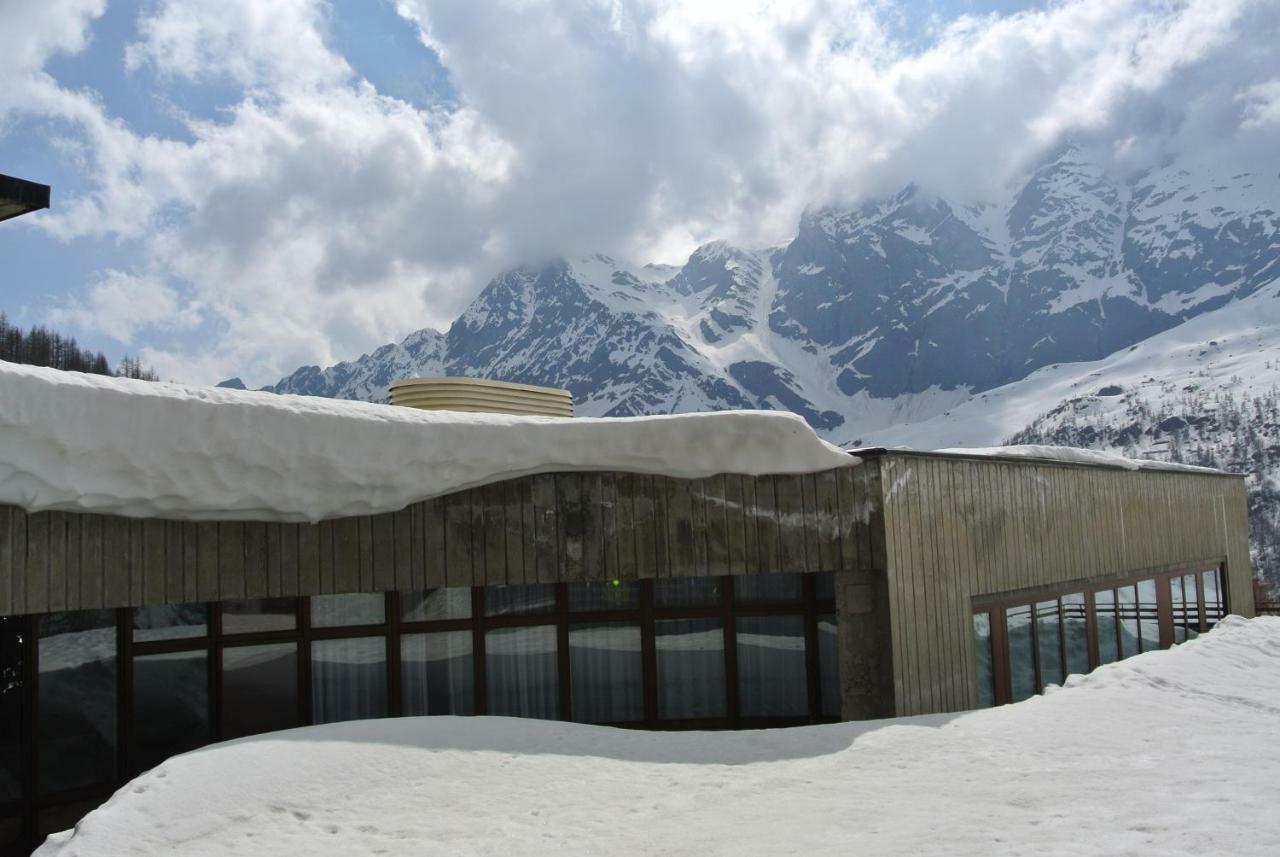 Complesso I Dadi - Residence Cielo Alto - Alberto 21 Breuil-Cervinia Ngoại thất bức ảnh
